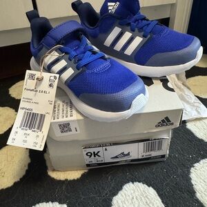 Adidas 9T FortaRun 2.0 Sneakers- new with tags